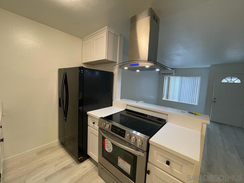 702 R Ave Property Photo 2