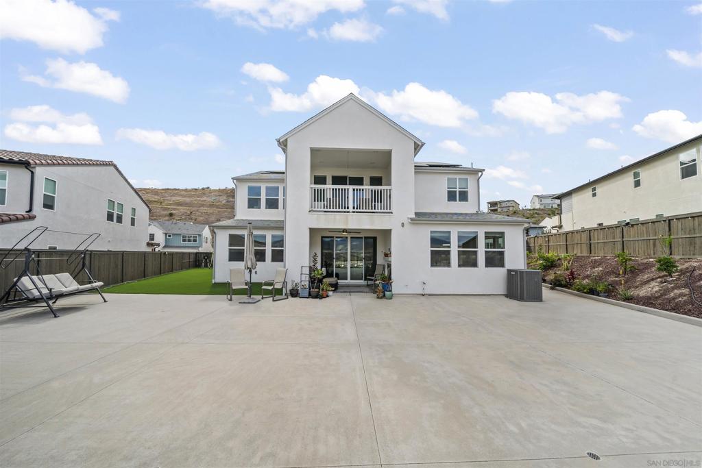 2183 Paseo Levanten Property Photo 1
