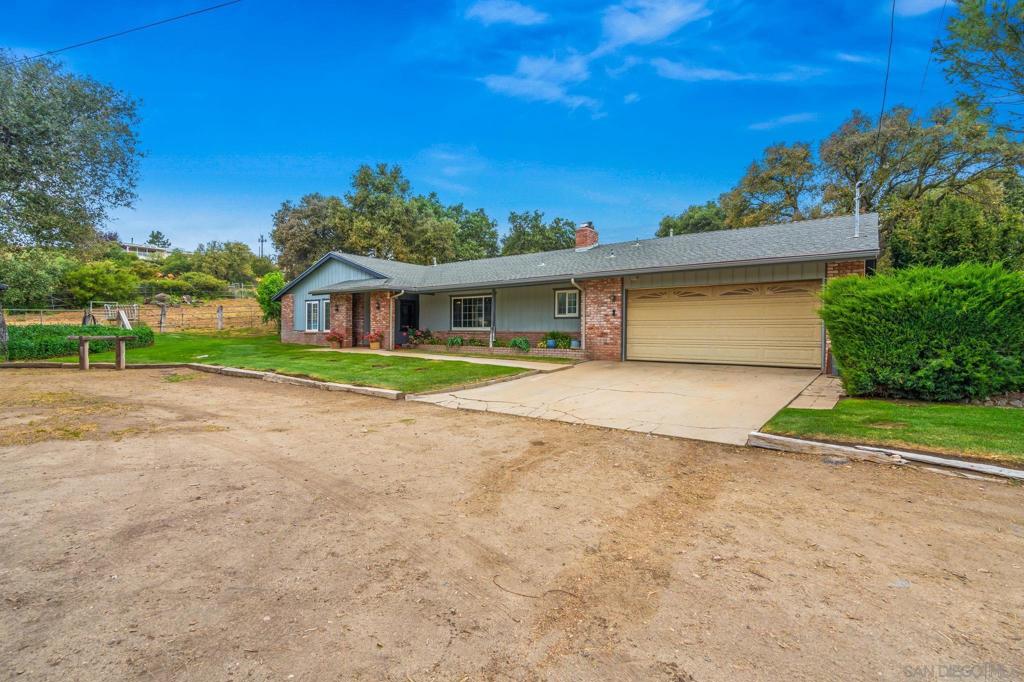 27432 Old Highway 80 Property Photo 1