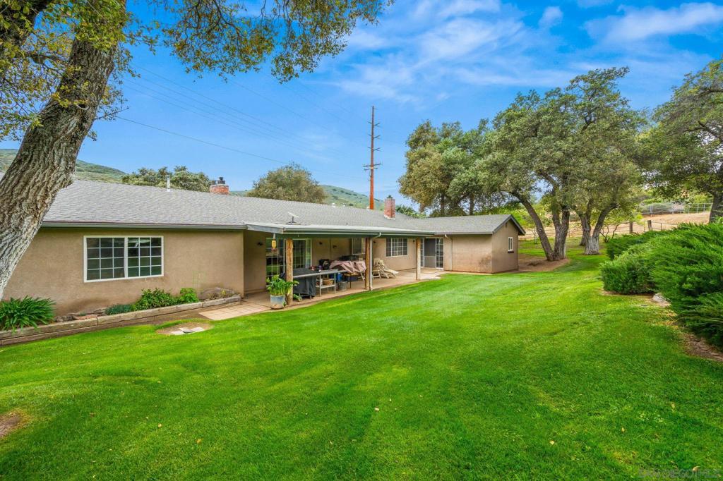 27432 Old Highway 80 Property Photo 8