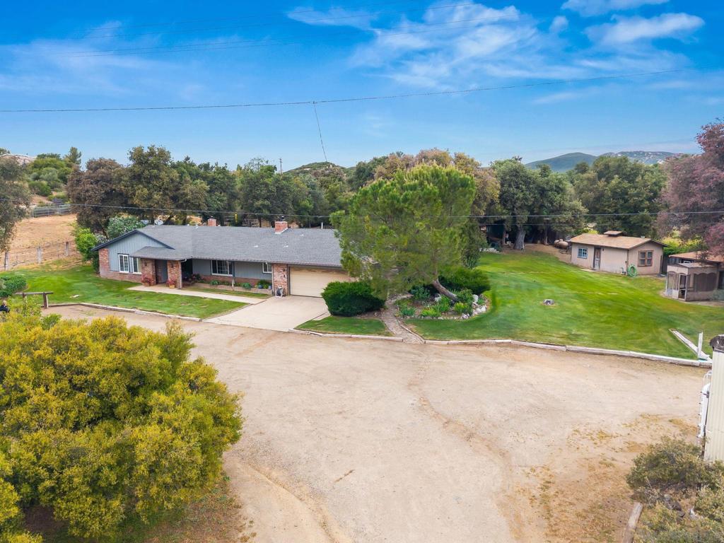 27432 Old Highway 80 Property Photo 26