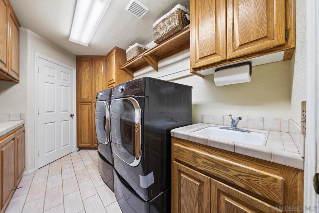 4641 Luneta View Property Photo 35