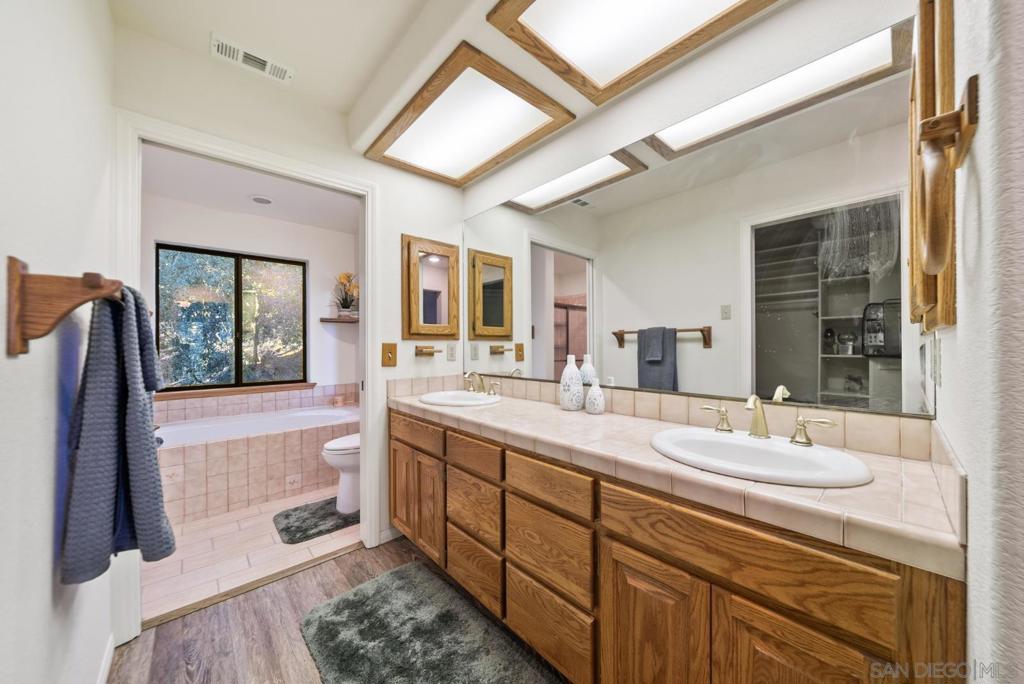 4641 Luneta View Property Photo 43