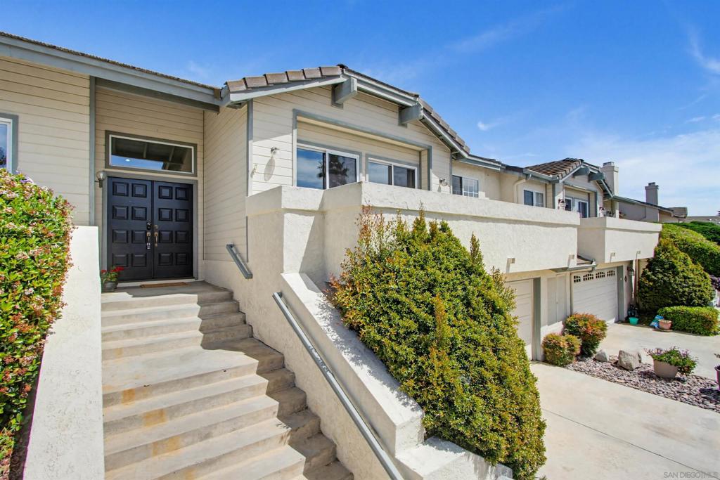 65 Via Casitas Property Photo 1