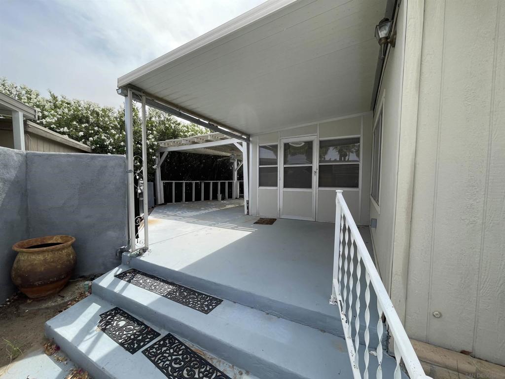 1010 Palm Canyon Dr 128 Property Photo 7