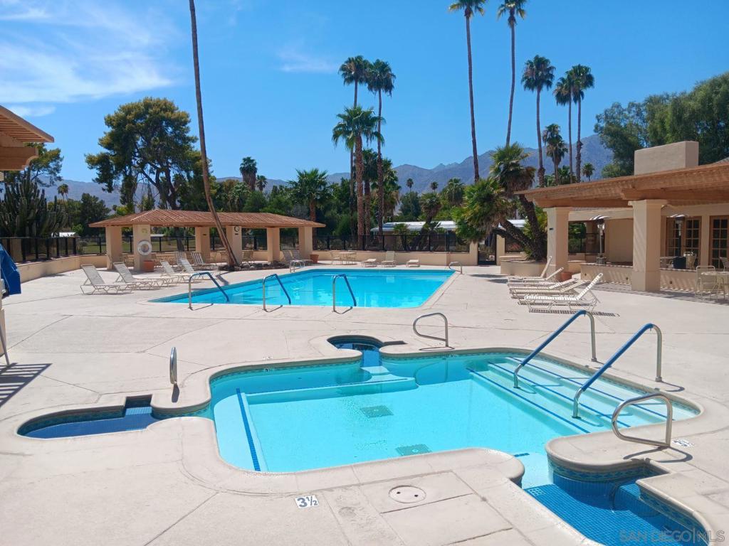 1010 Palm Canyon Dr 128 Property Photo 8