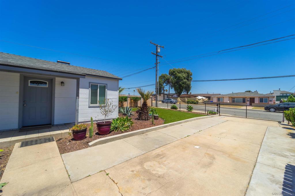 562 564 11th St Property Photo 11