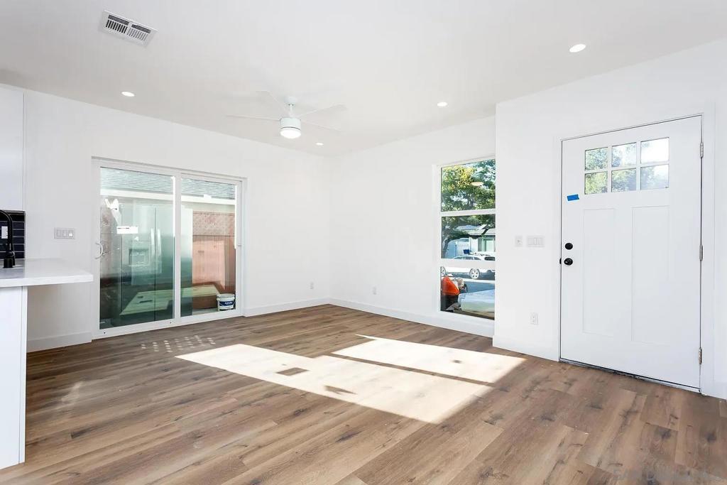 5721 Campanile Way Property Photo 6