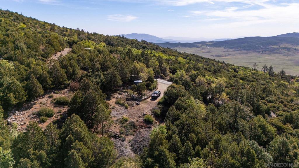 15962 North Peak Rd. Property Photo 1