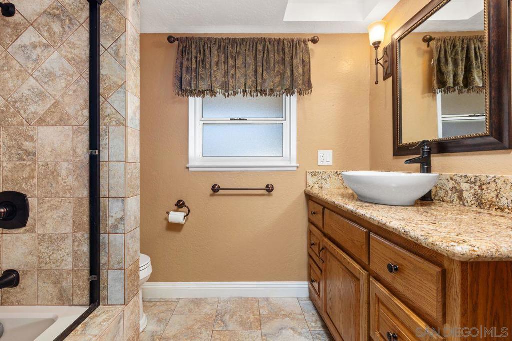 12447 Horado Property Photo 25