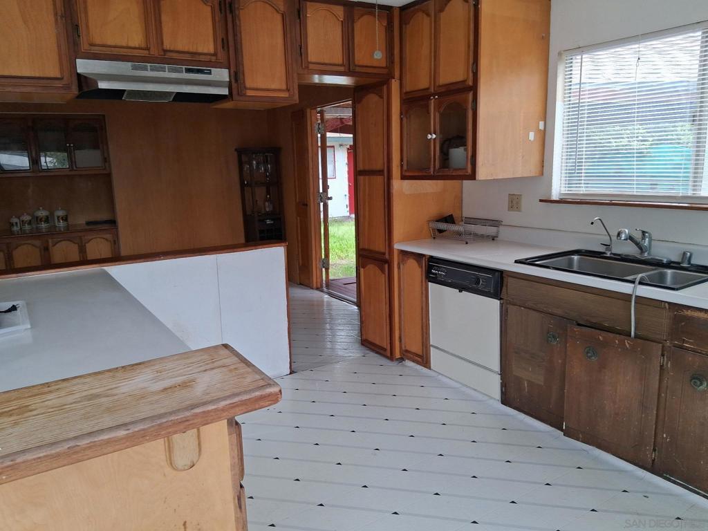 9317 Lamar Street Property Photo 24