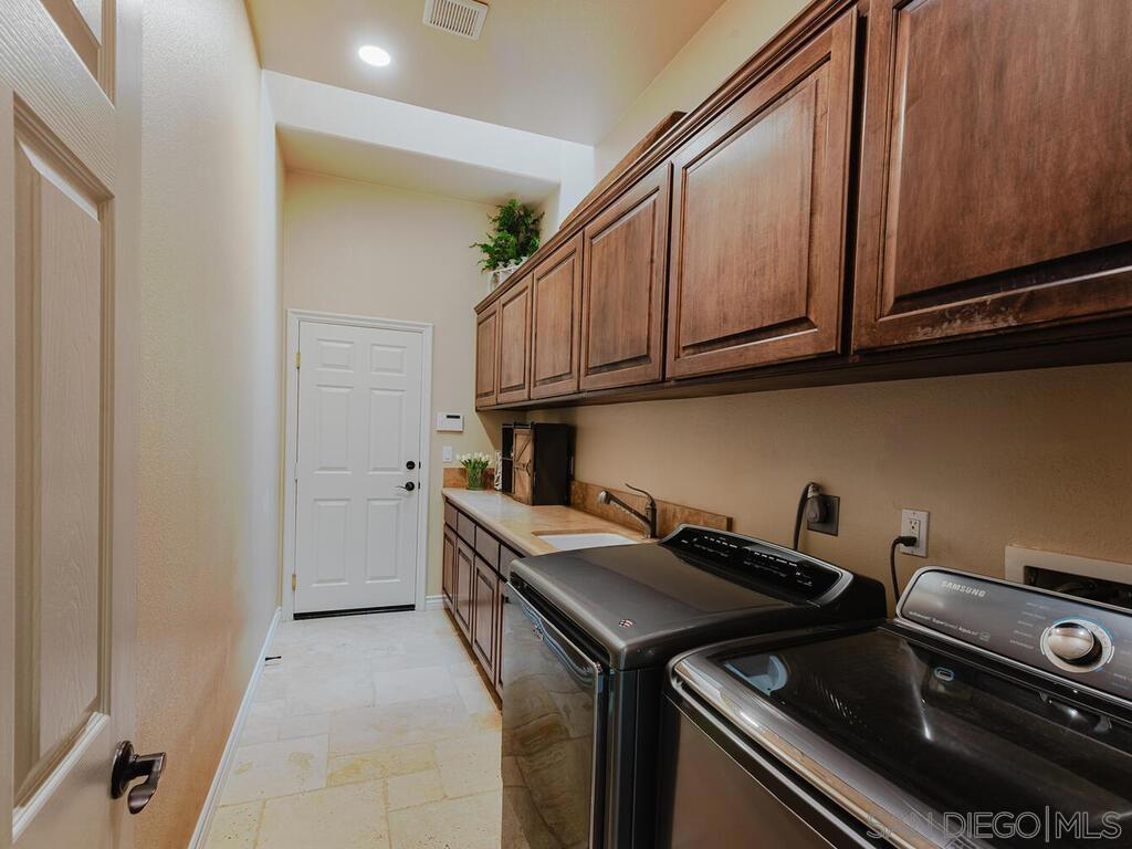 15256 Molly Anne Court Property Photo 29