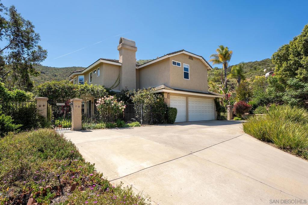 2914 Stonefield Dr Property Photo 1