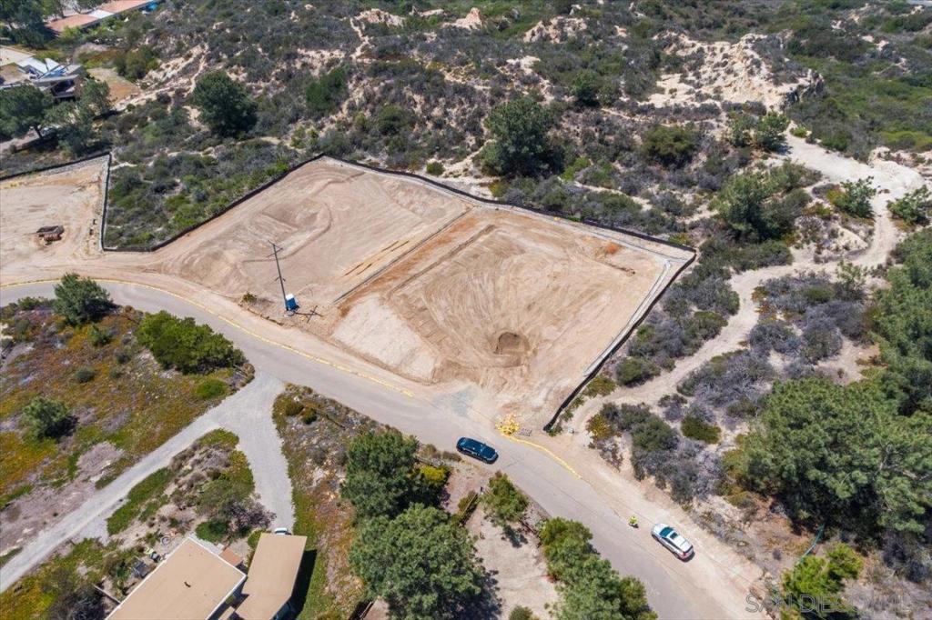 Via Del Mar Property Photo 8