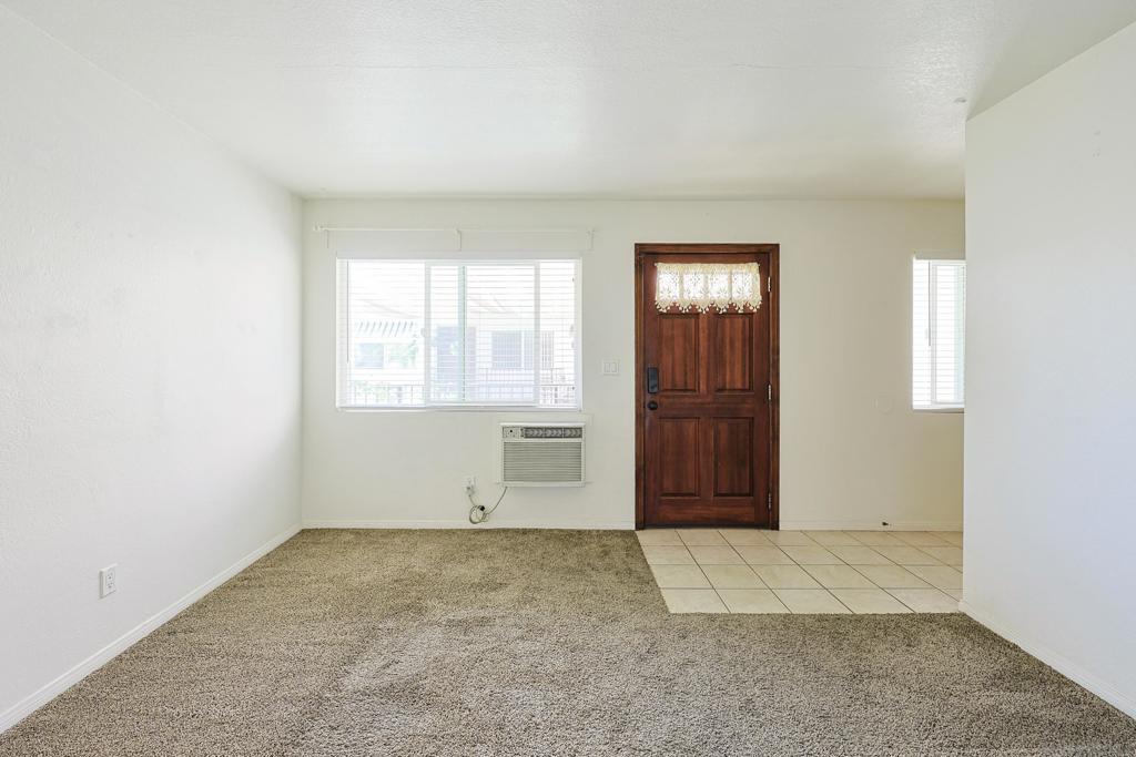 4425 50th St. 16 Property Photo 10