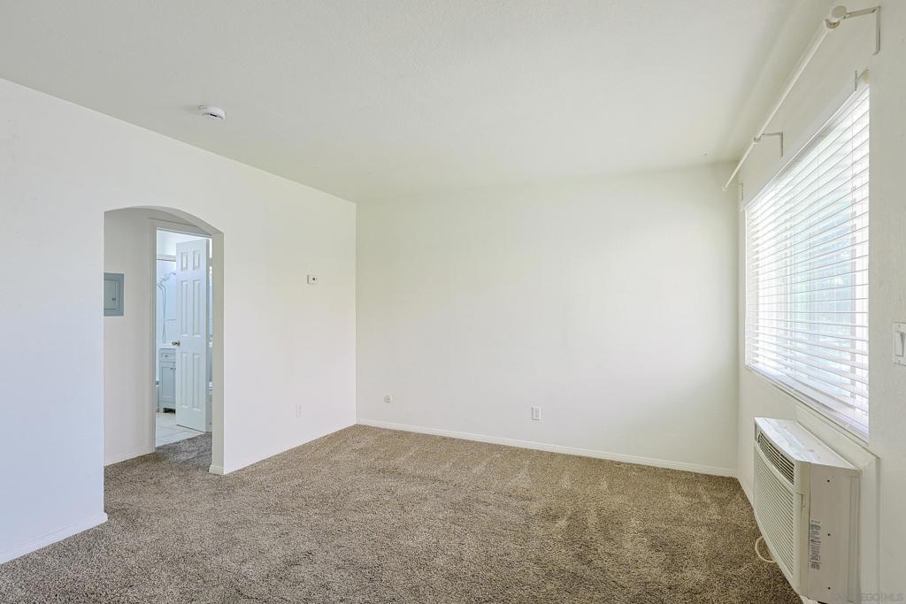4425 50th St. 16 Property Photo 14