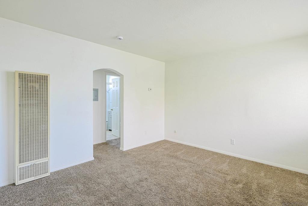 4425 50th St. 16 Property Photo 15