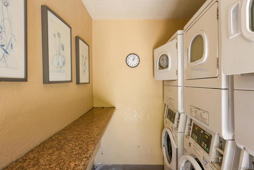 4425 50th St. 16 Property Photo 35