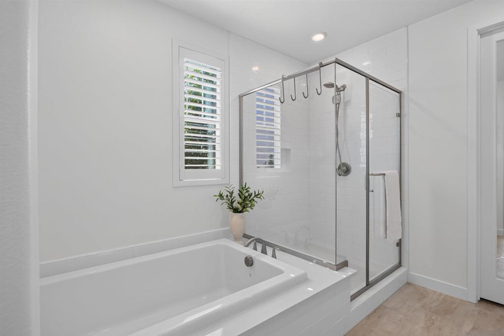 6617 Spartina Ct Property Photo 24