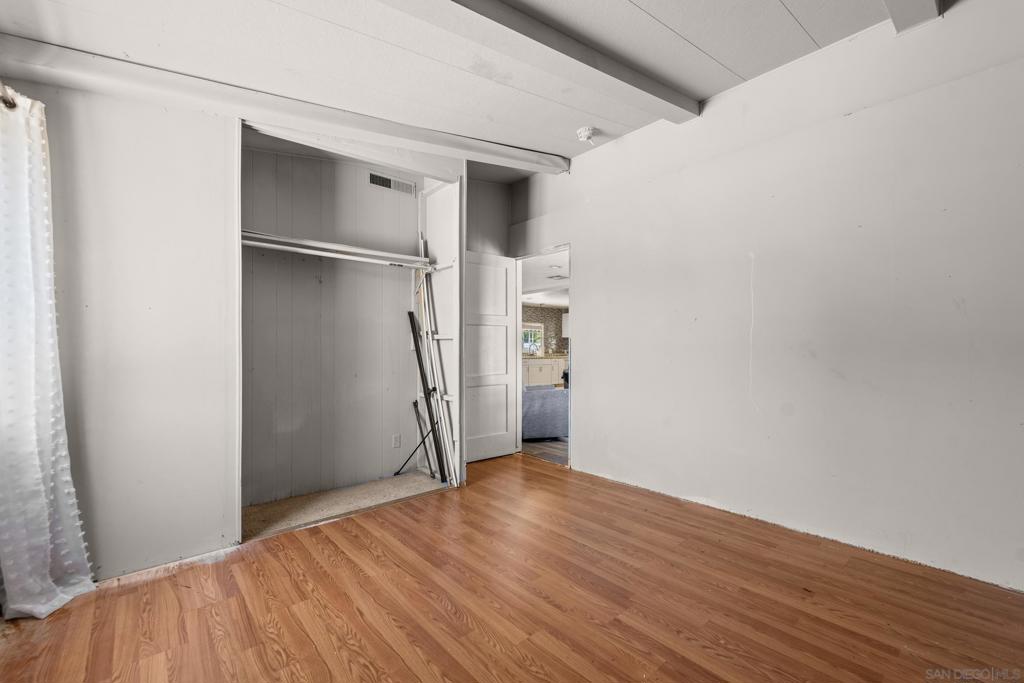 26091 San Quintin Rd Property Photo 5