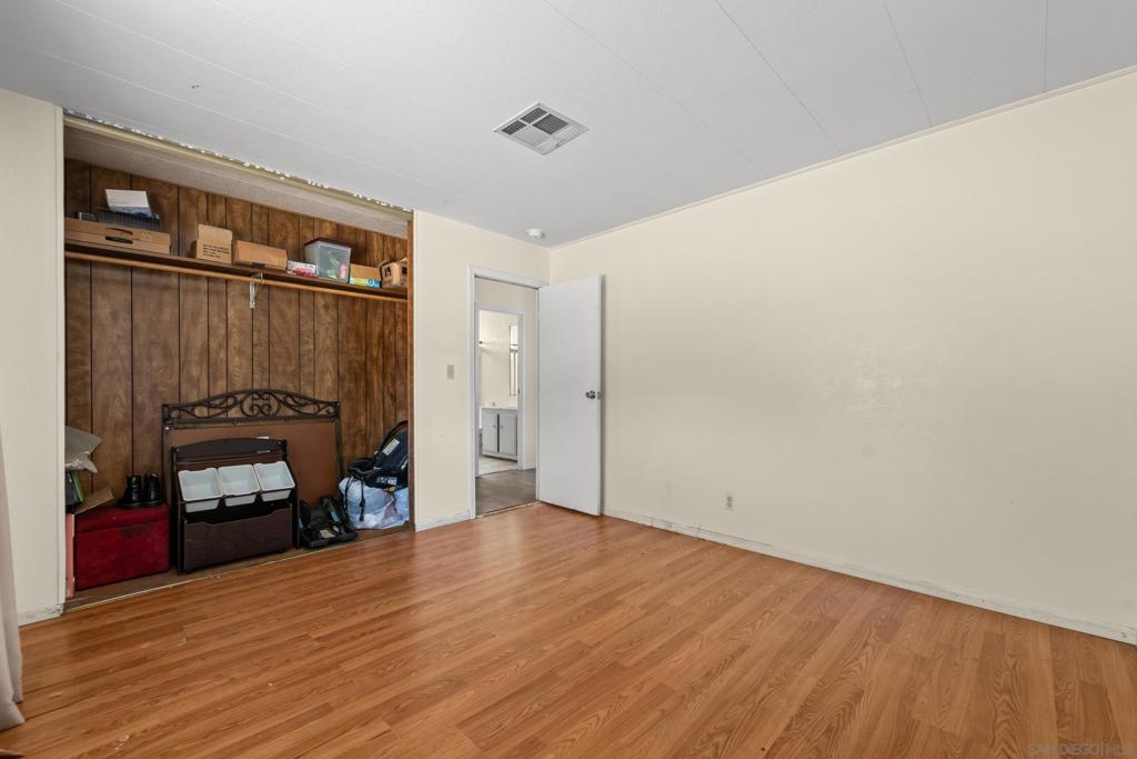 26091 San Quintin Rd Property Photo 9
