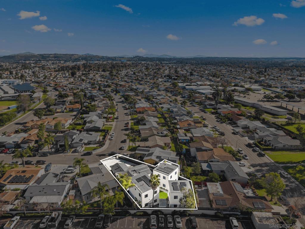 8353 Ivory Coast Drive Property Photo 4