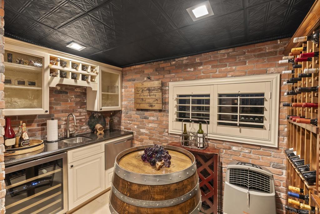 6525 Crystalaire Property Photo 56