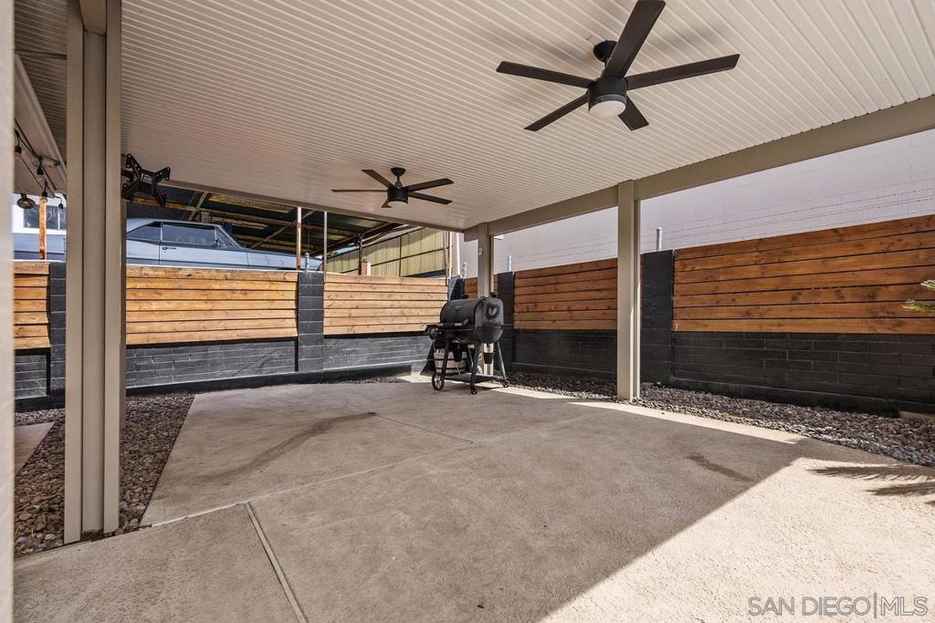 1211 E Mission Road Property Photo 29