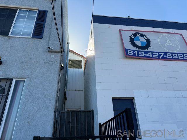 402 Church Ave Property Photo 24