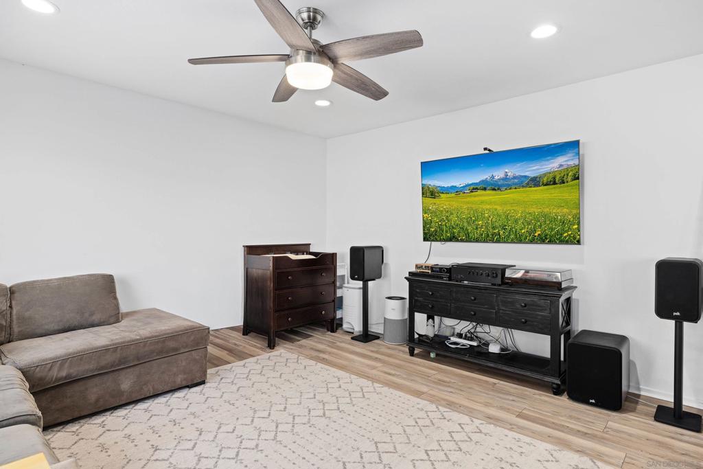 24060 Raptor Way Property Photo 9