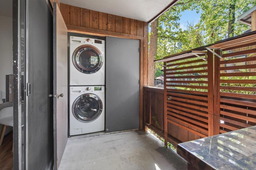 2157 Arnold 201 Property Photo 10