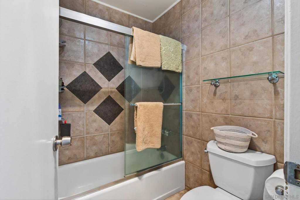 2157 Arnold 201 Property Photo 15
