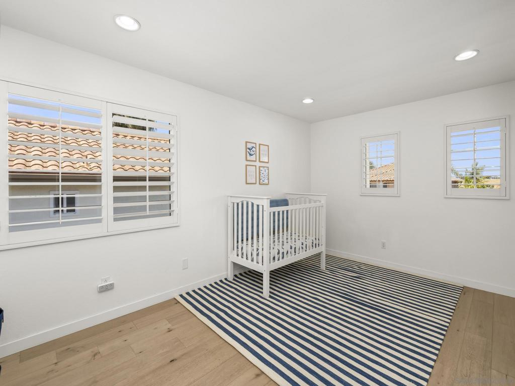 1423 Sapphire Property Photo 36