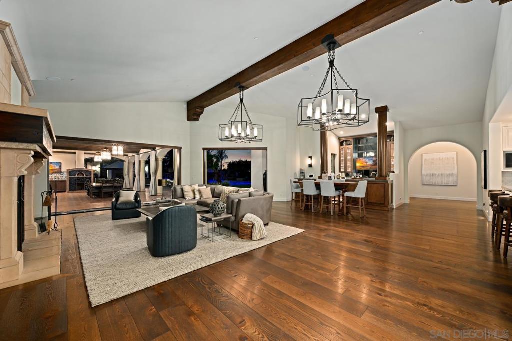 7029 Las Colinas Property Photo 19