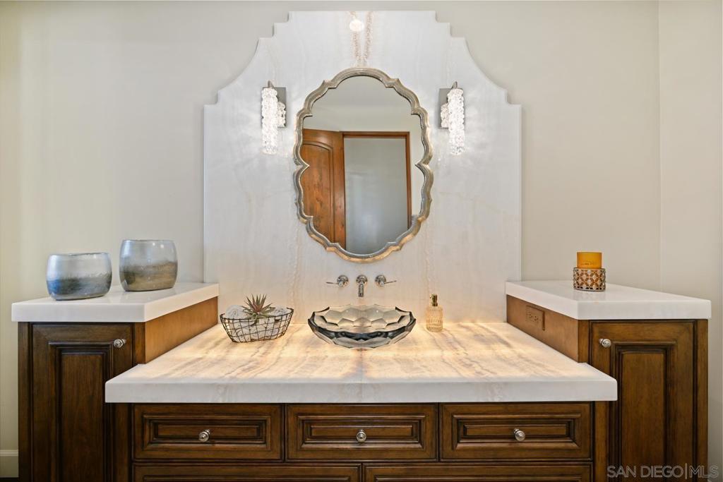 7029 Las Colinas Property Photo 27