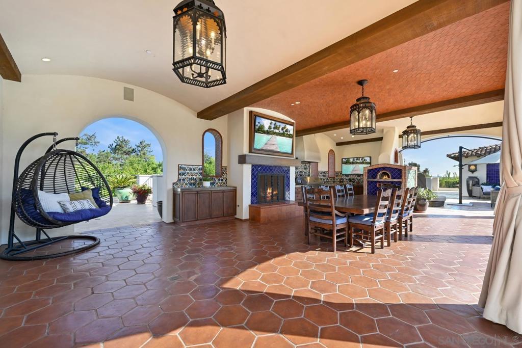 7029 Las Colinas Property Photo 28