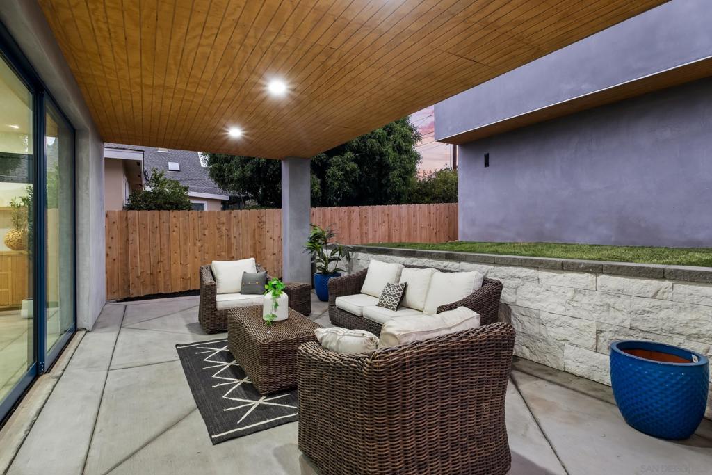 1531 33 Lieta St Property Photo 16