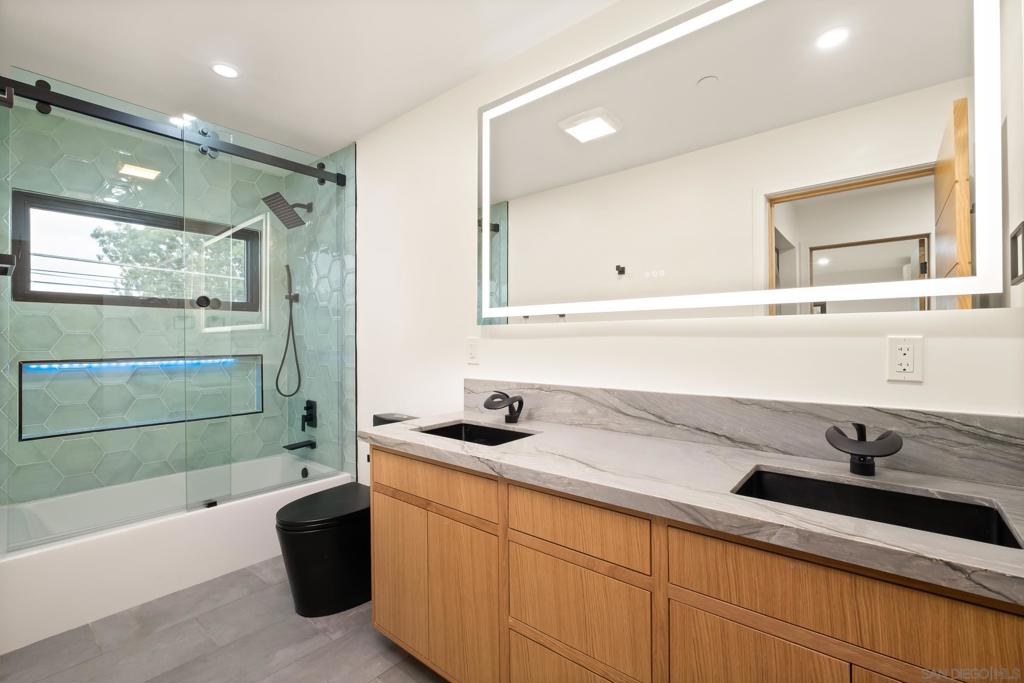 1531 33 Lieta St Property Photo 61