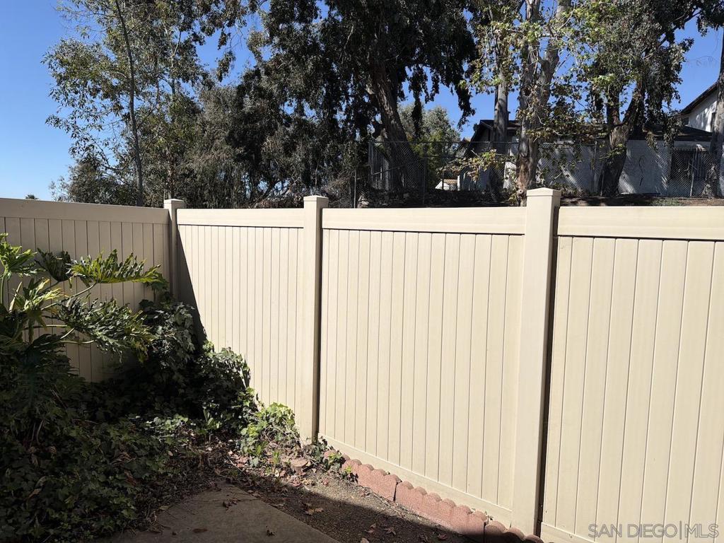 8119 Paradise Valley Ct Property Photo 22