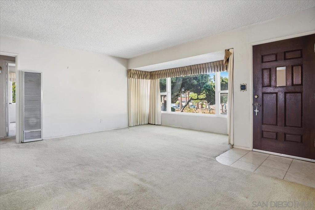 3711 Racine Property Photo 7