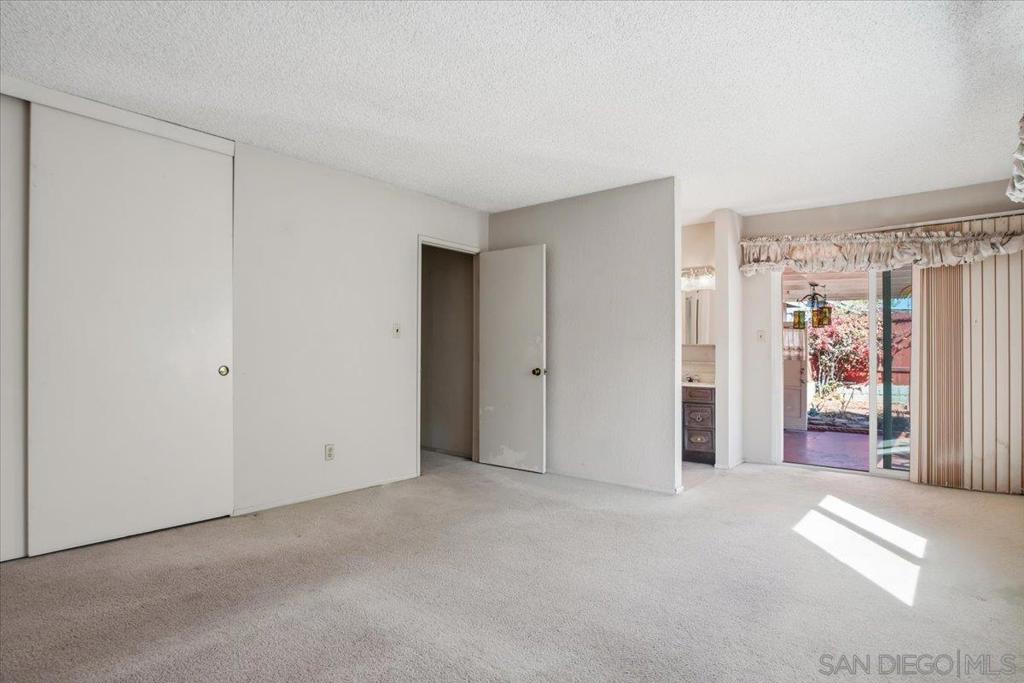 3711 Racine Property Photo 19