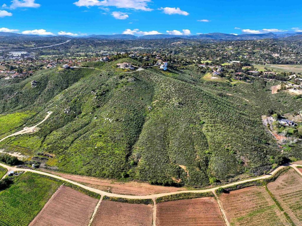 Sierra Linda Dr Property Photo 1
