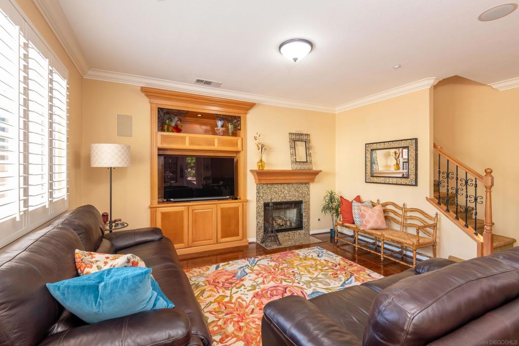 17028 New Rochelle Way Property Photo 12