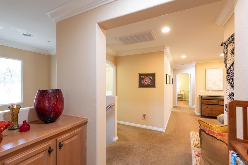 17028 New Rochelle Way Property Photo 15