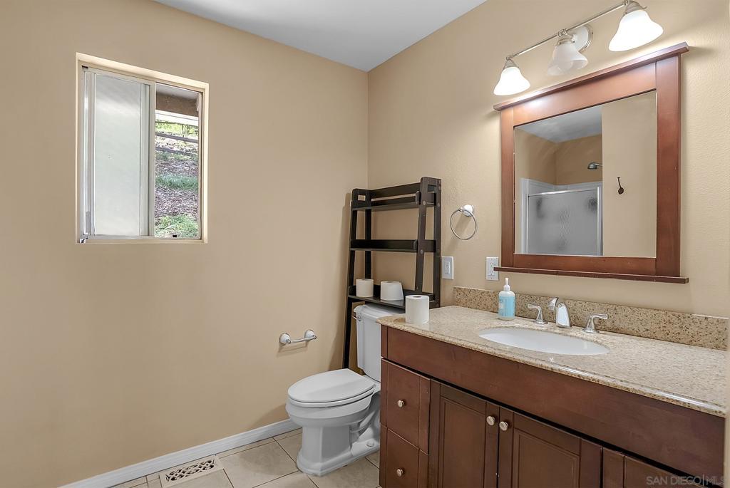 260009183SD Property Photo 32