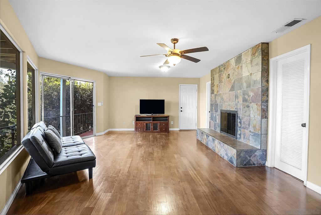 260009183SD Property Photo 41