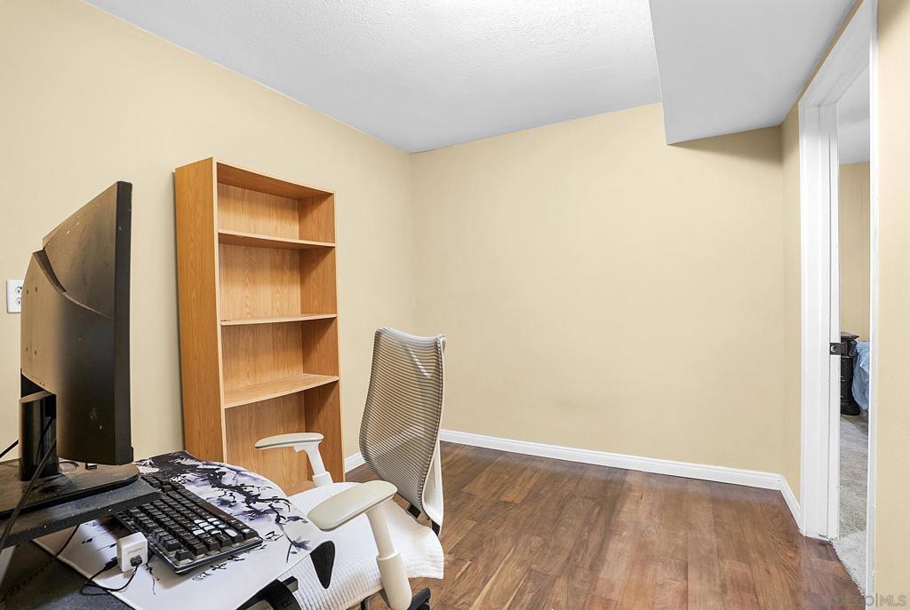 260009183SD Property Photo 50