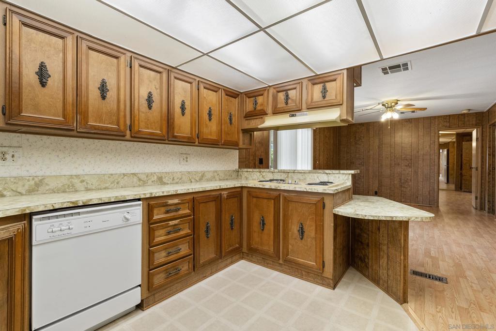 15420 Olde Highway 80 258 Property Photo 6
