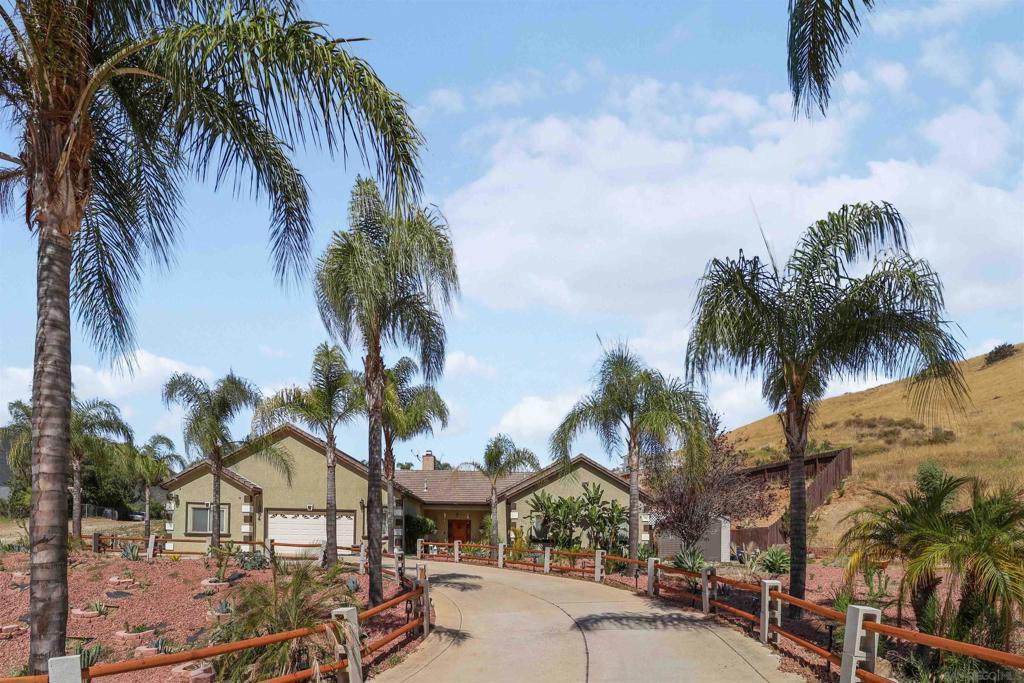 1804 Vista De La Montana Property Photo 3