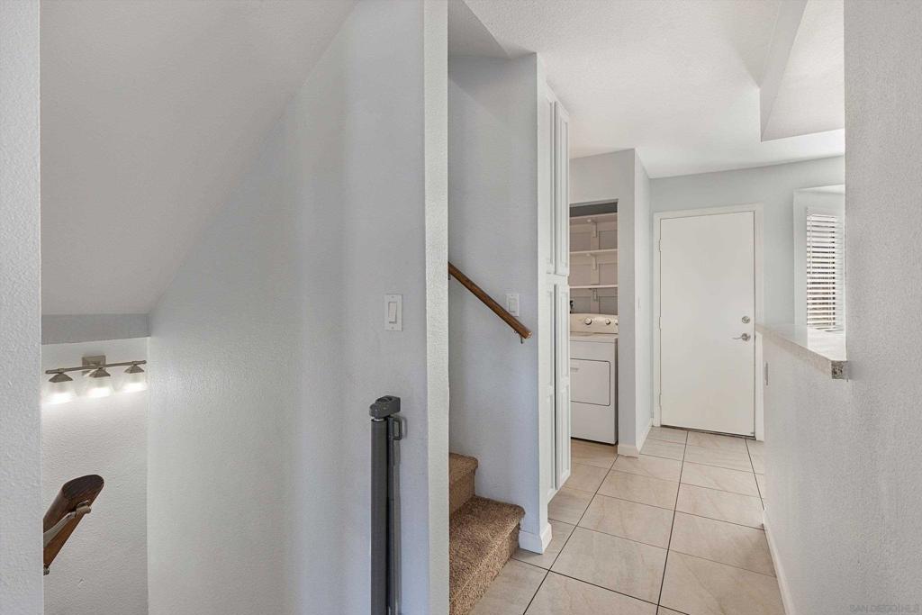 8535 Paradise Valley Rd 4 Property Photo 18